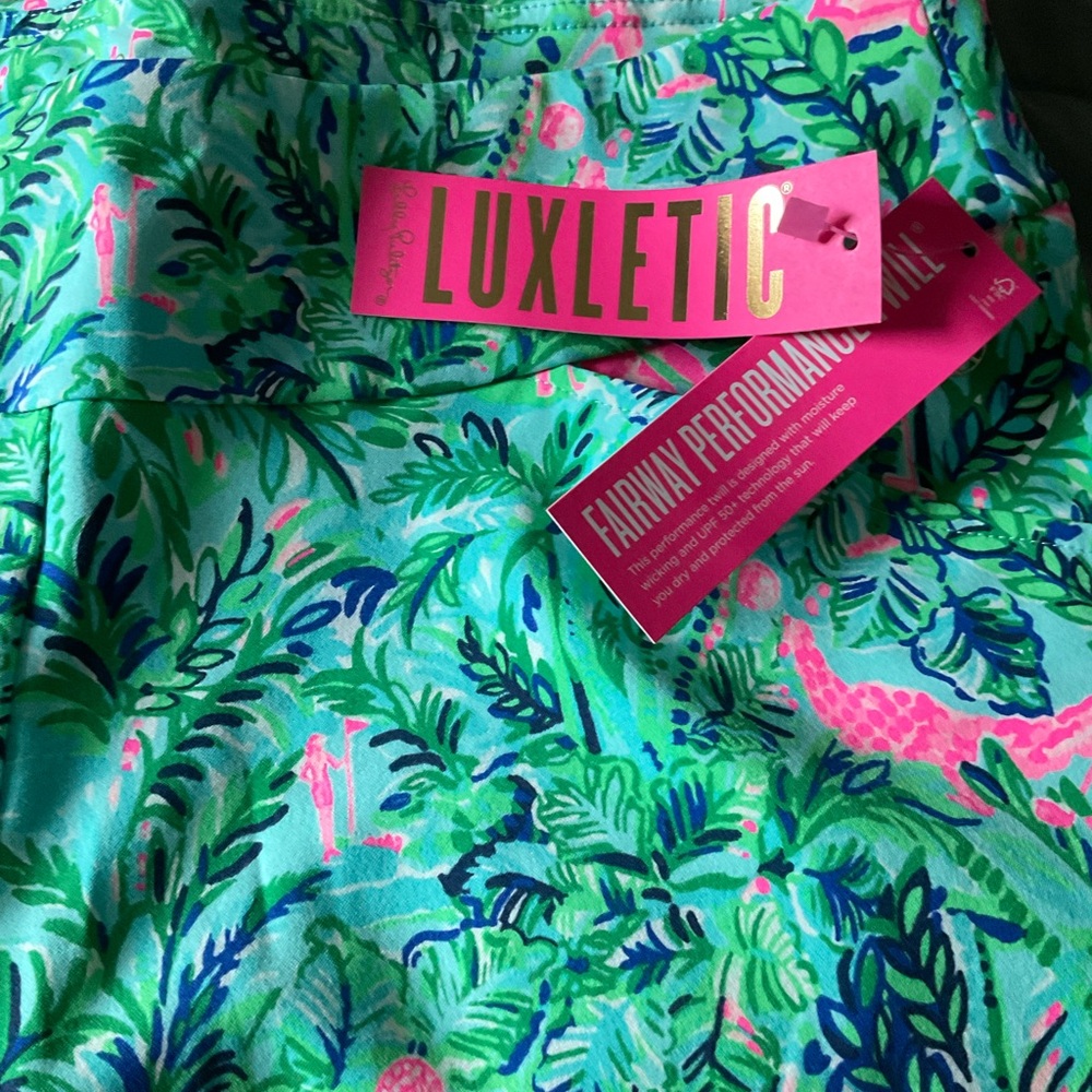 NWT Lilly Pulitzer Luxletic Tropical Print Shorts - Picture 3 of 7